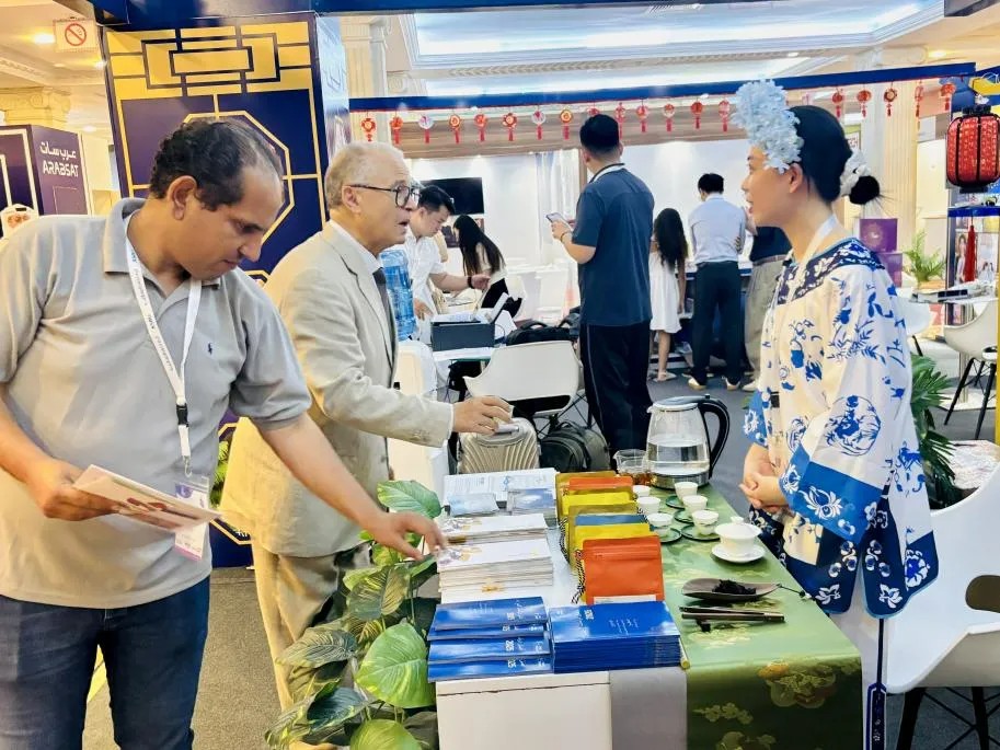 【报道】“中国联合展台”亮相第25届阿拉伯广播电视节10.jpg